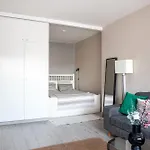 Apartment Bright & Spacious In Center Lahti